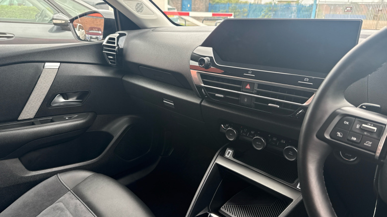 Citroen C4 X 1.2 PureTech [130] Max 4dr EAT8 Petrol Saloon